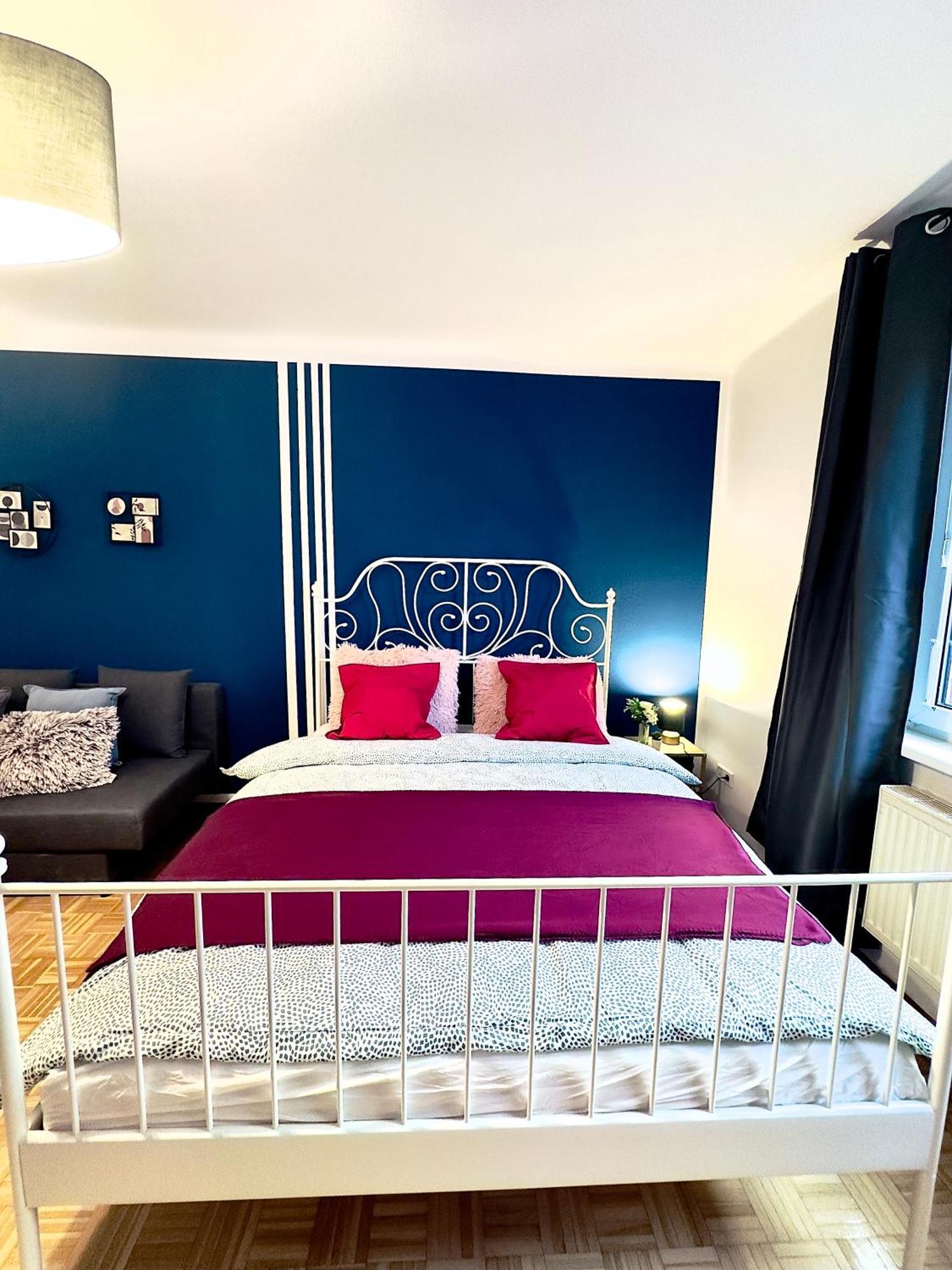 Design 3 Bedroom Near Main Train Station Apartment Wien