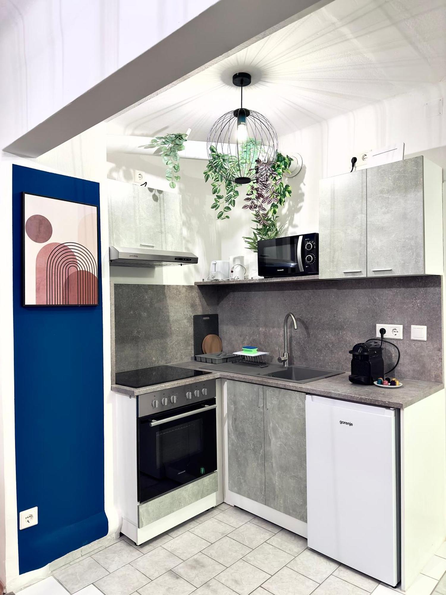 Apartment Design 3 Bedroom Near Main Train Station Wien